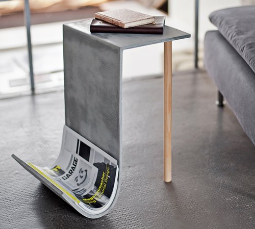 Дизайнерський журнальний стіл