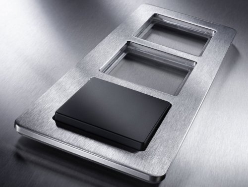 Рамка вертикальная 2-я Berker Q.7 нержавеющая сталь