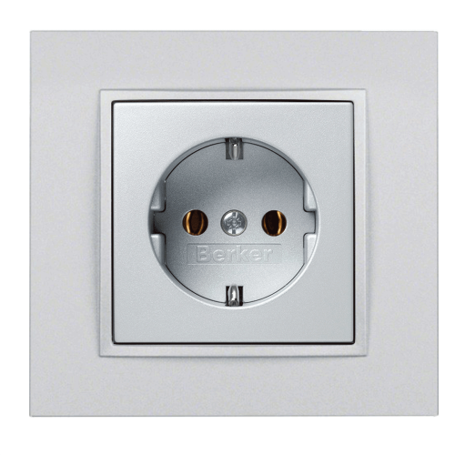 Розетка із з/к Berker B.7 алюміній