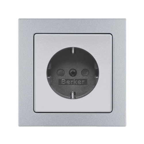 Розетка із з/к та захистом від дітей Berker Q.3 алюміній