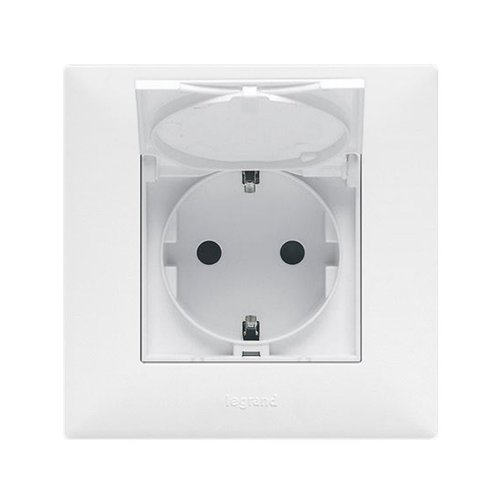 Розетка із з/к та кришкою Legrand Niloe STEP 863123 білий