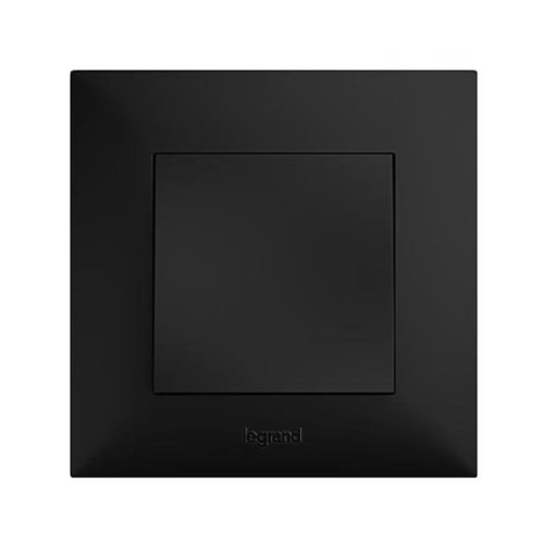 Заглушка Legrand Niloe STEP 863500 чорний