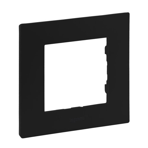 Рамка горизонтальна 1-м Legrand Niloe STEP 863591 чорний