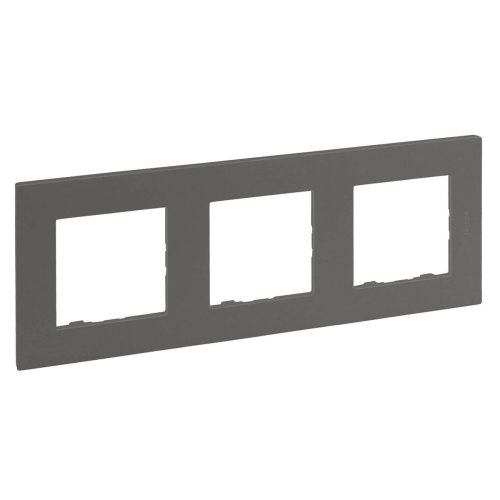 Рамка горизонтальна 3-м Legrand Niloe STEP 863493 сталь